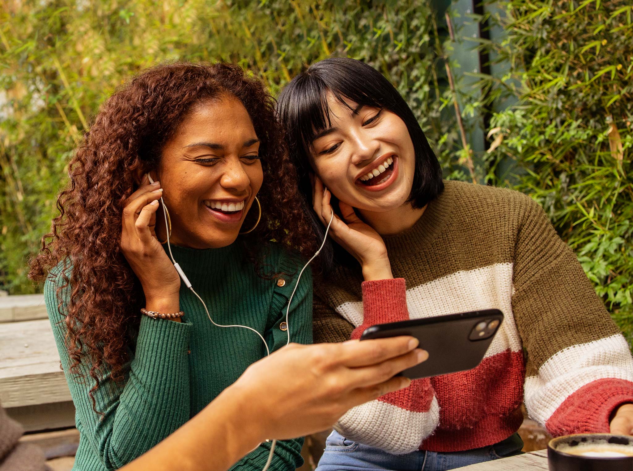 Küsschen Playlist für deine Zeit mit Freunden